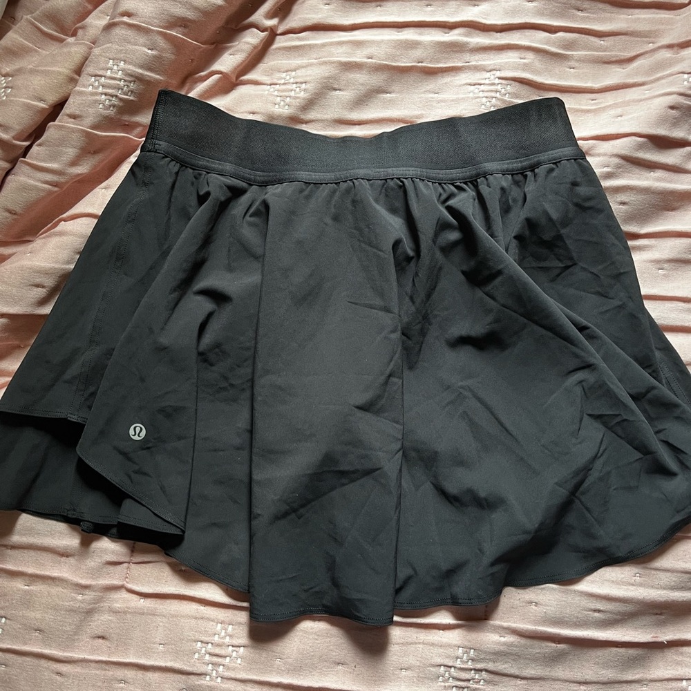 Lululemon Black skort